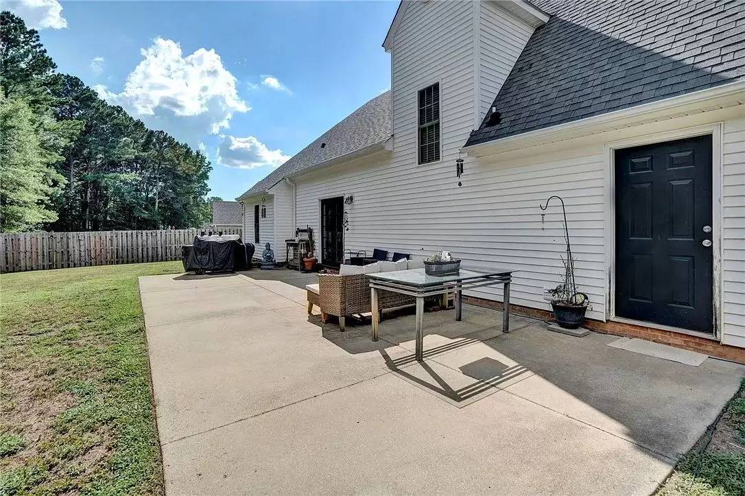 Property Image 38
