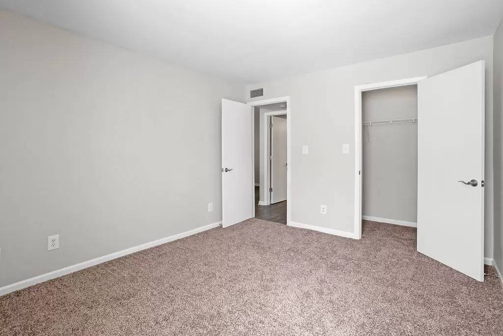 Property Image 73