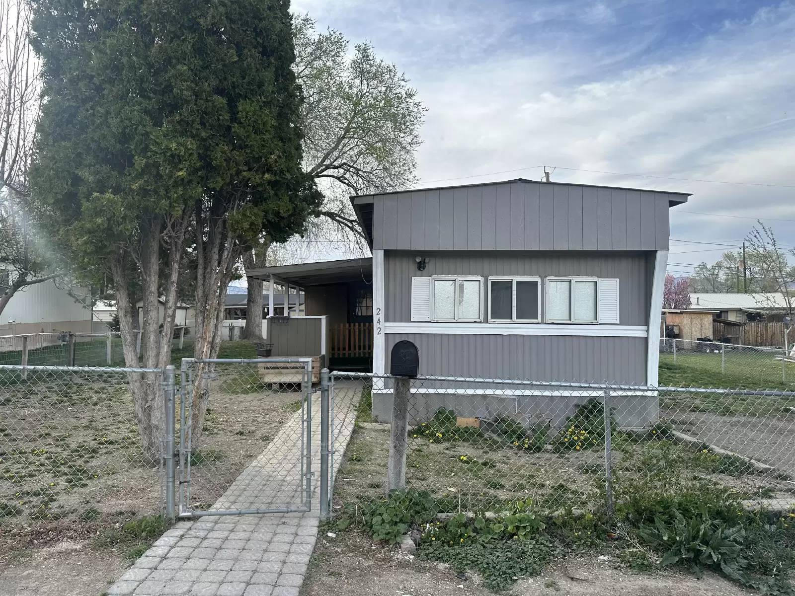 cover background