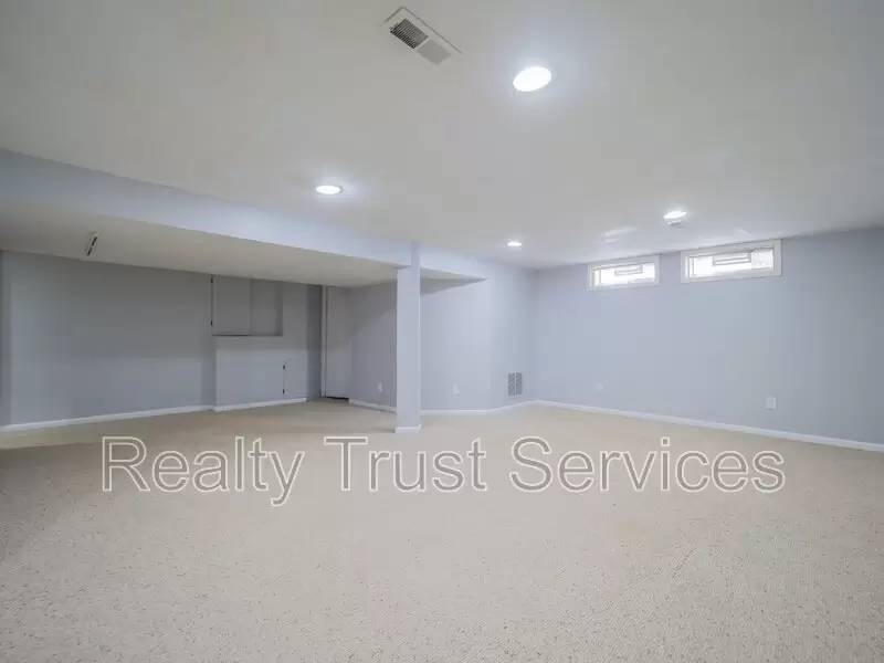 Property Image 74