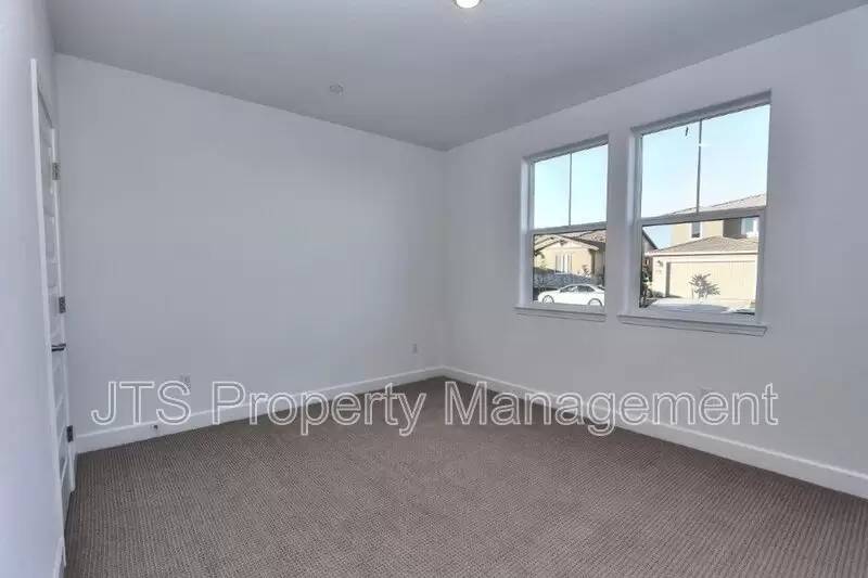 Property Image 58