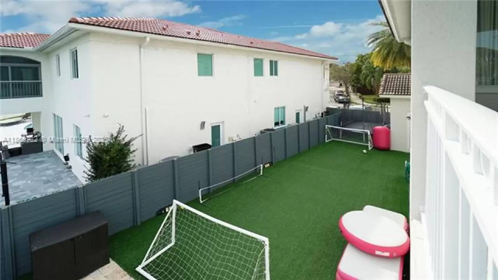 Property Image 43