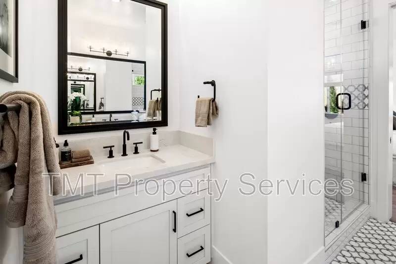 Property Image 71