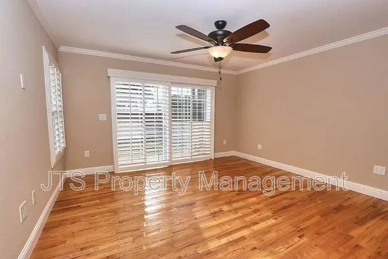 Property Image 79