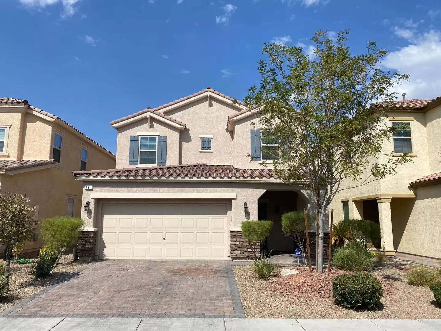 cover background