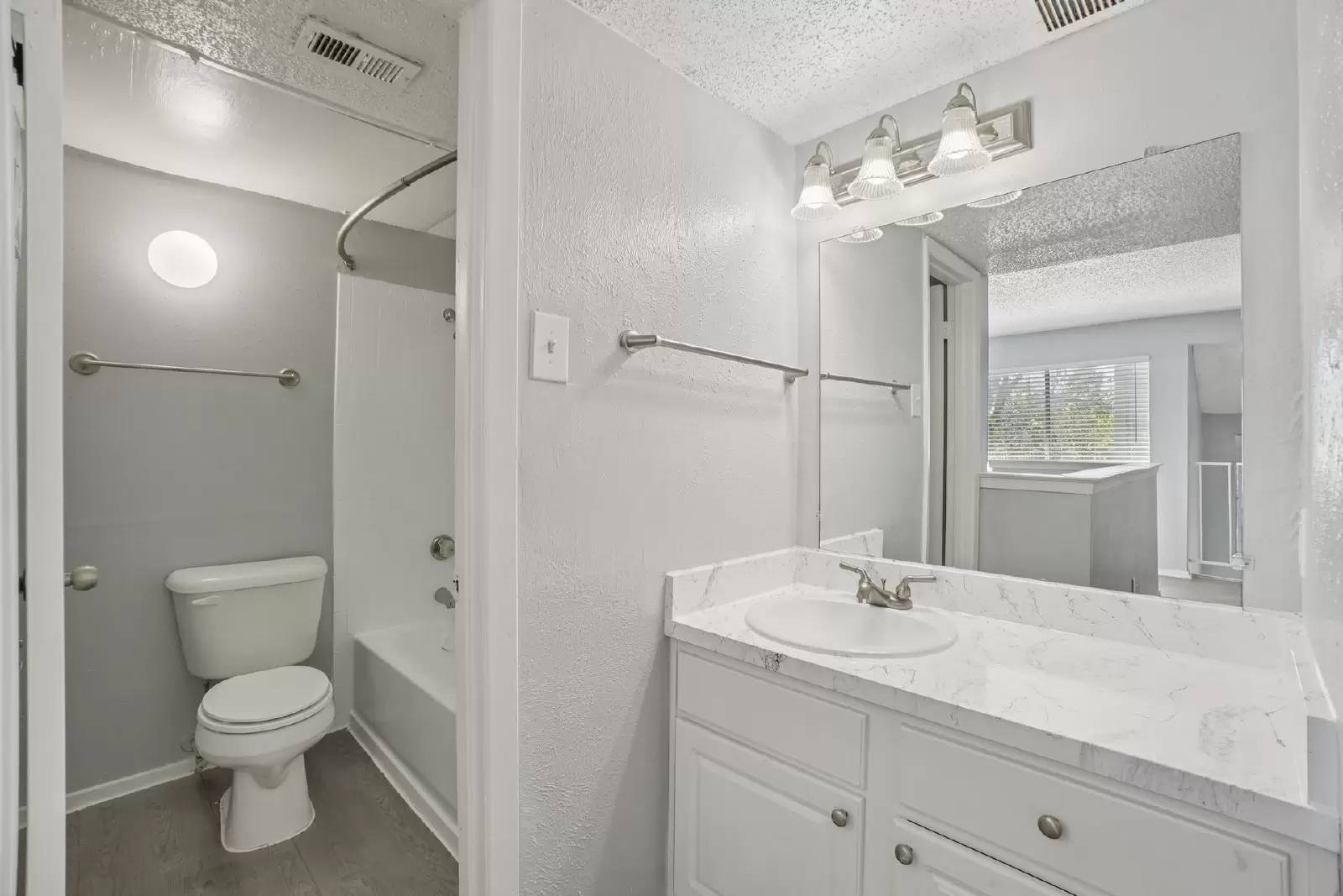 Property Image 115