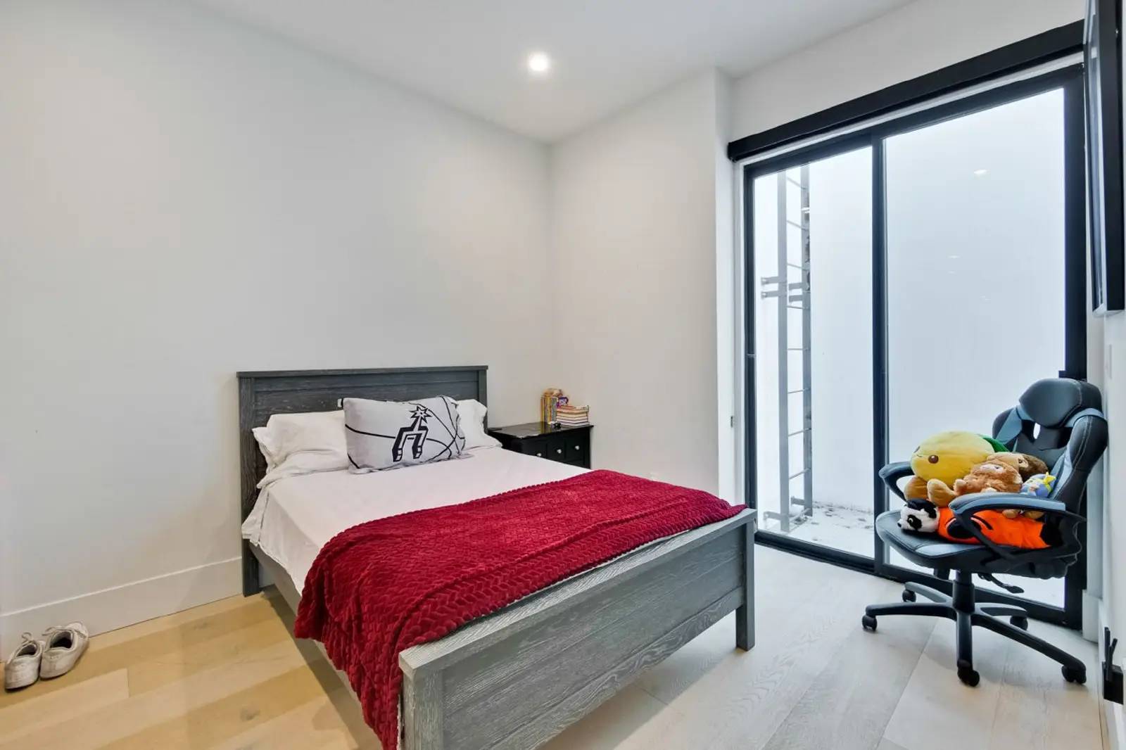 Property Image 80
