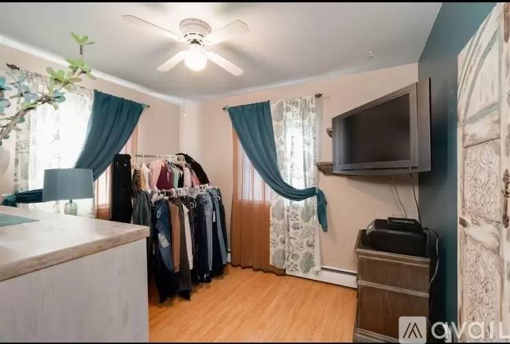 Property Image 8