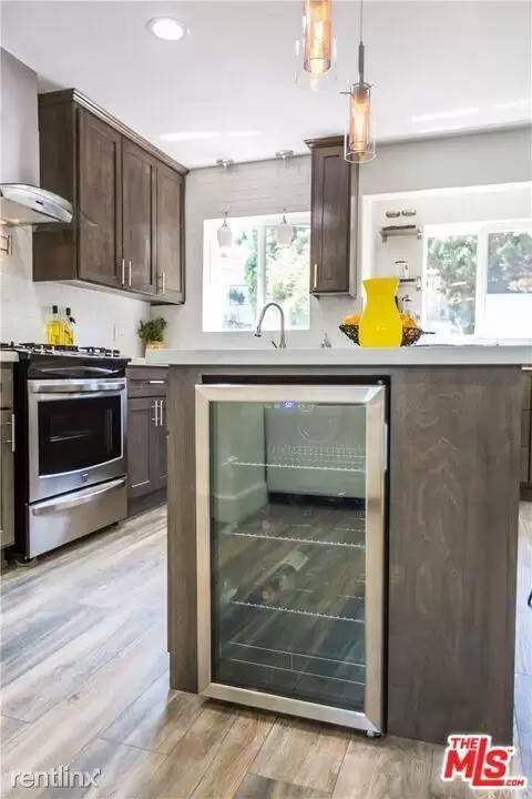 cover background