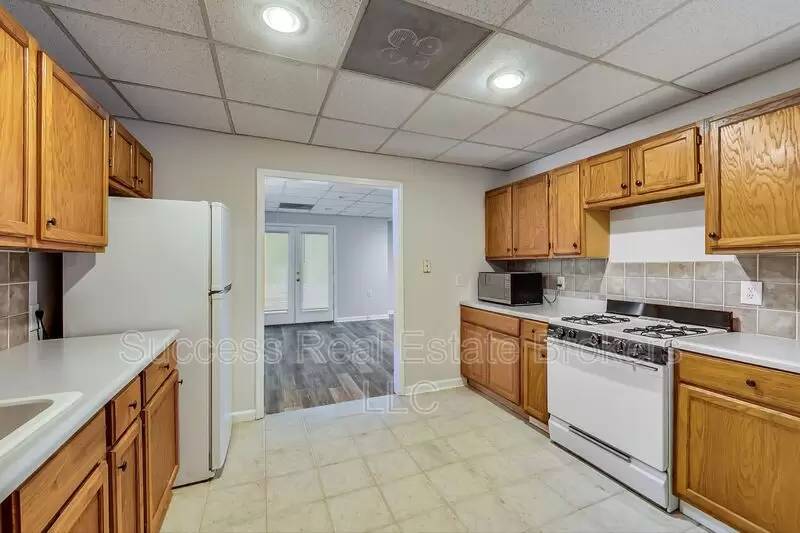 Property Image 61