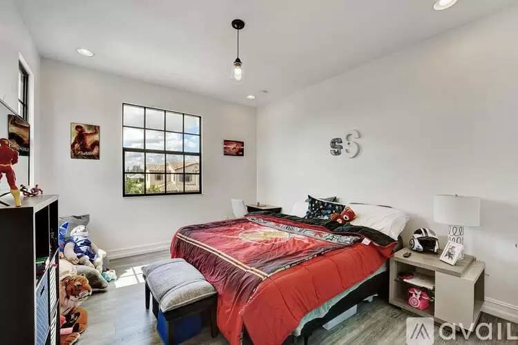 Property Image 23
