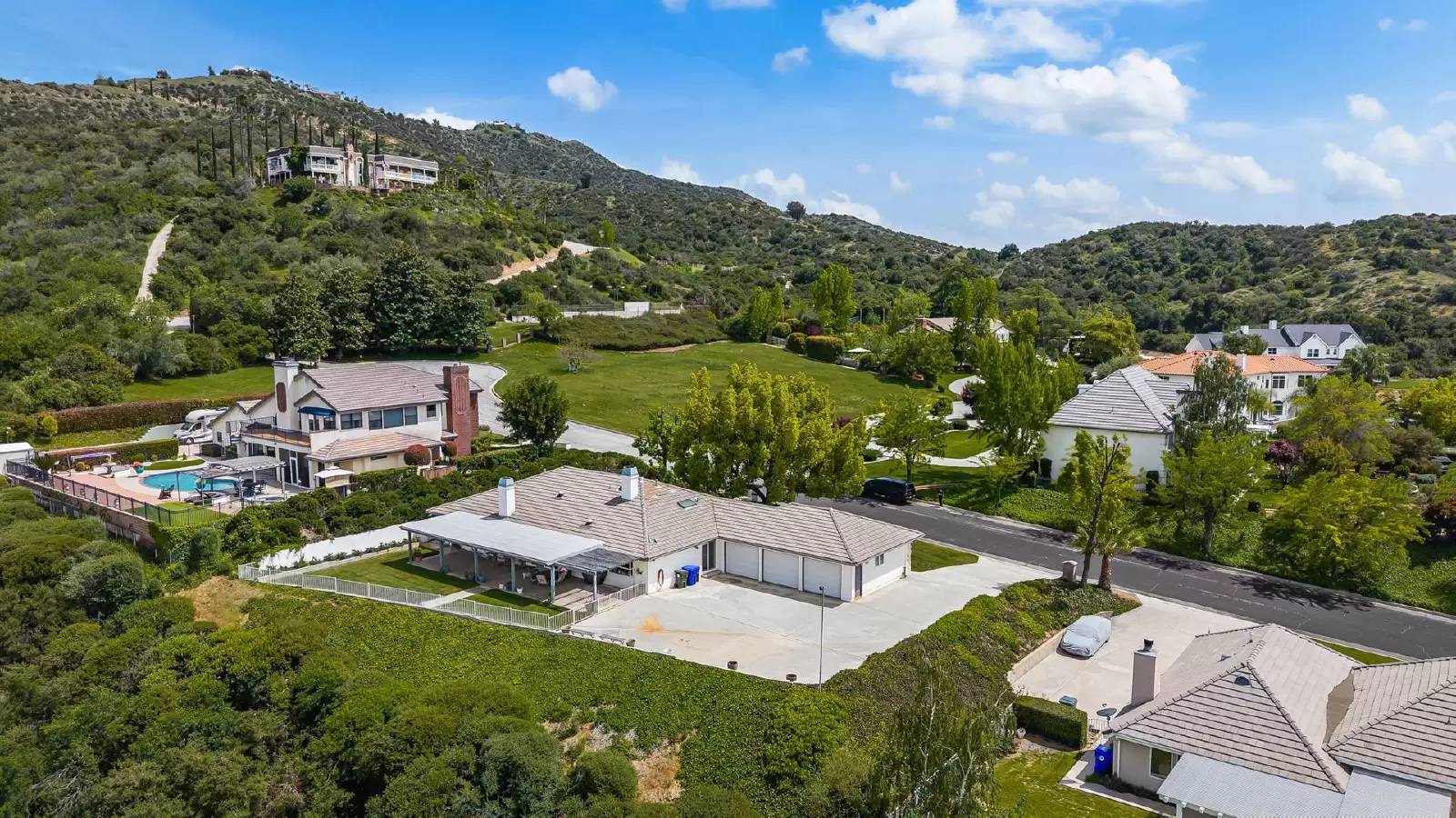 Property Image 31