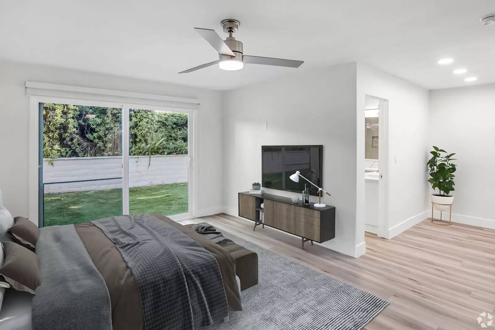 Property Image 73