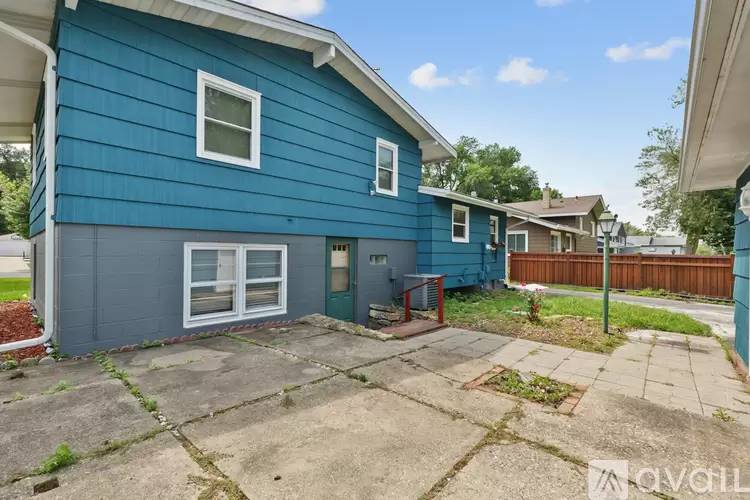 Property Image 5