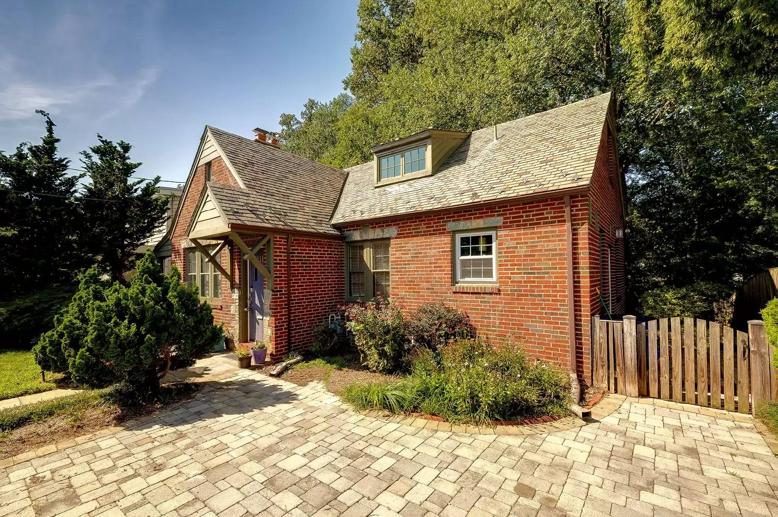 Property Image 4