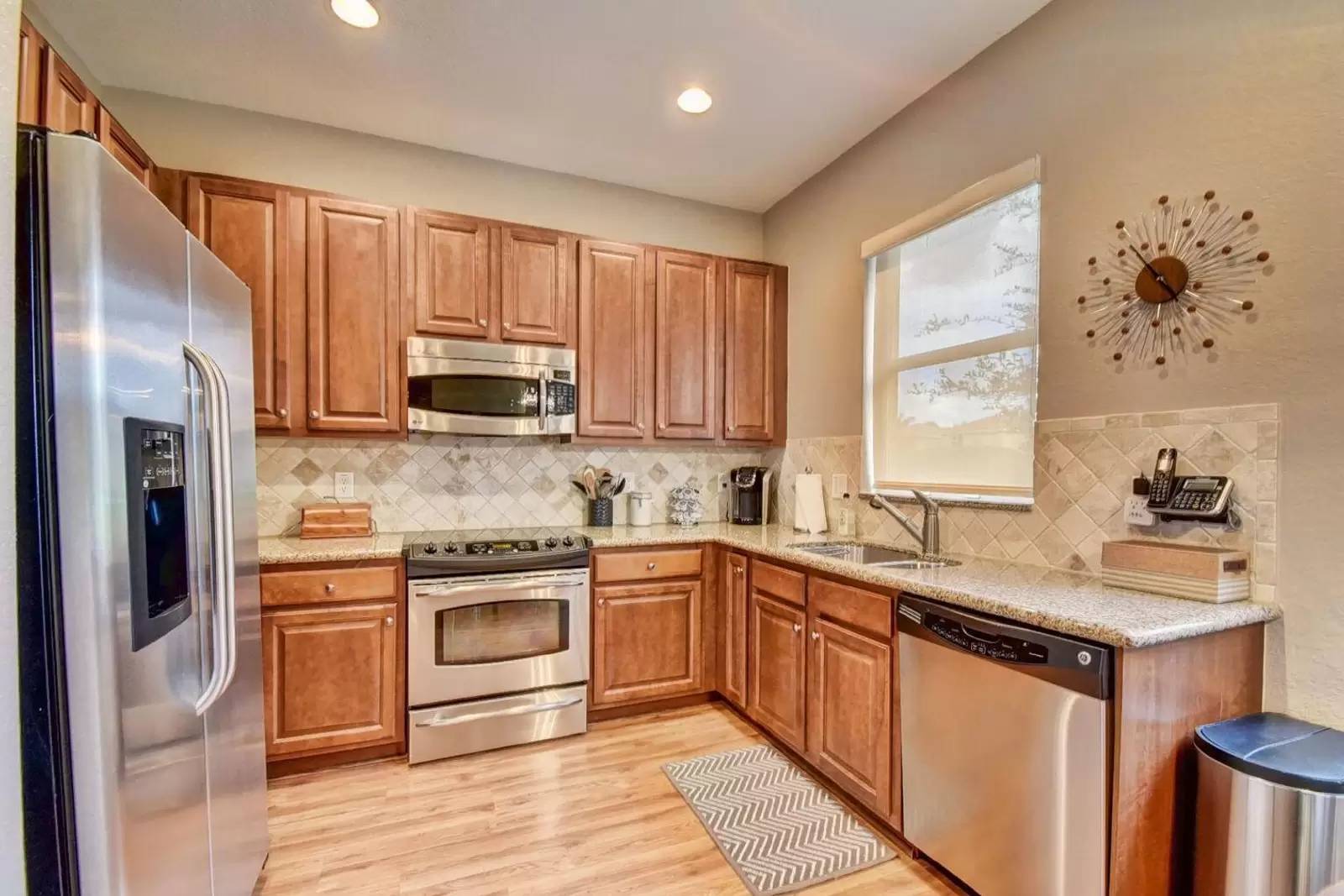 cover background