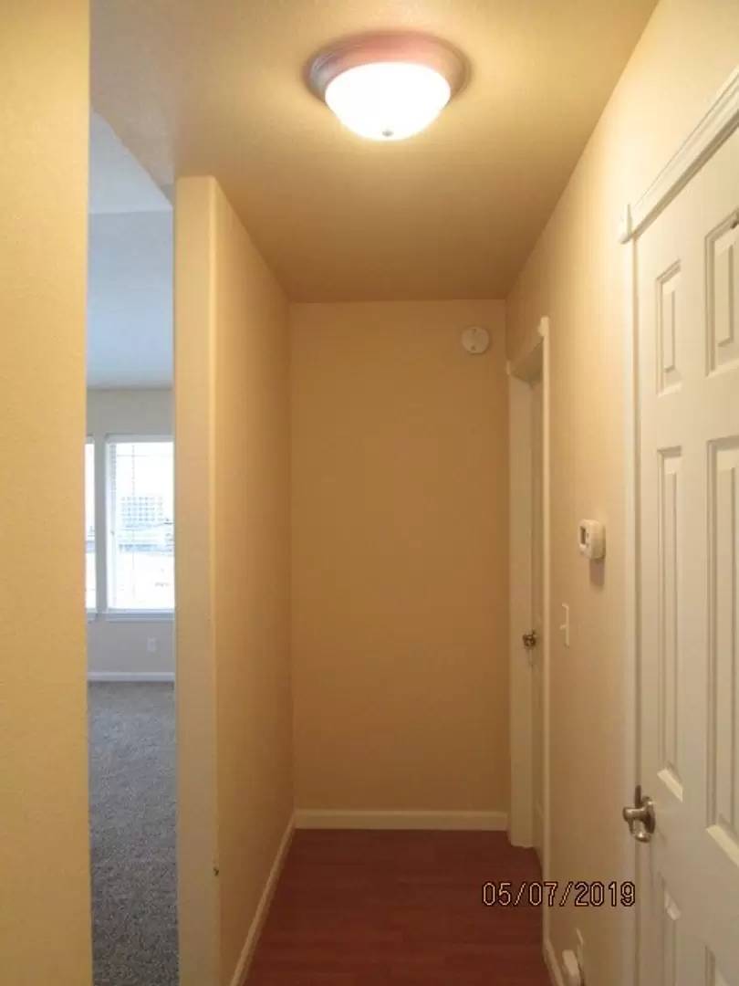 Property Image 200