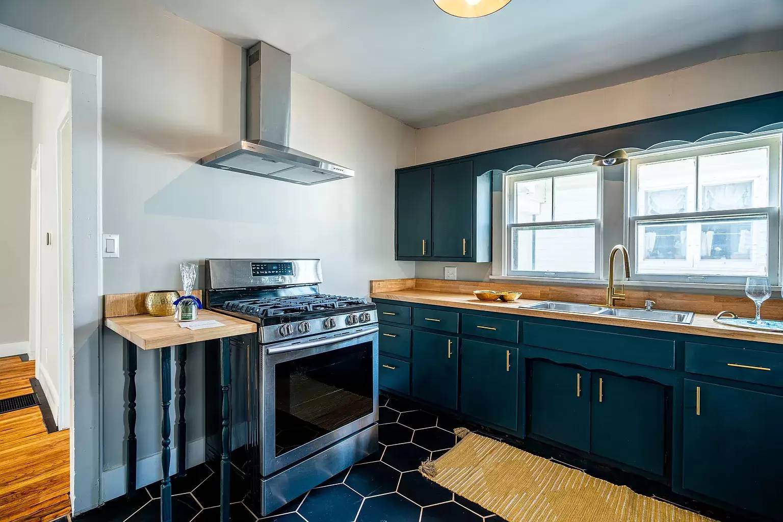 Property Image 5