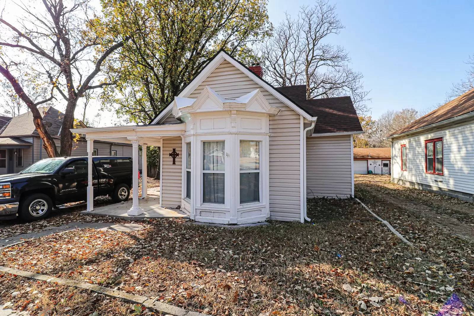 Property Image 4