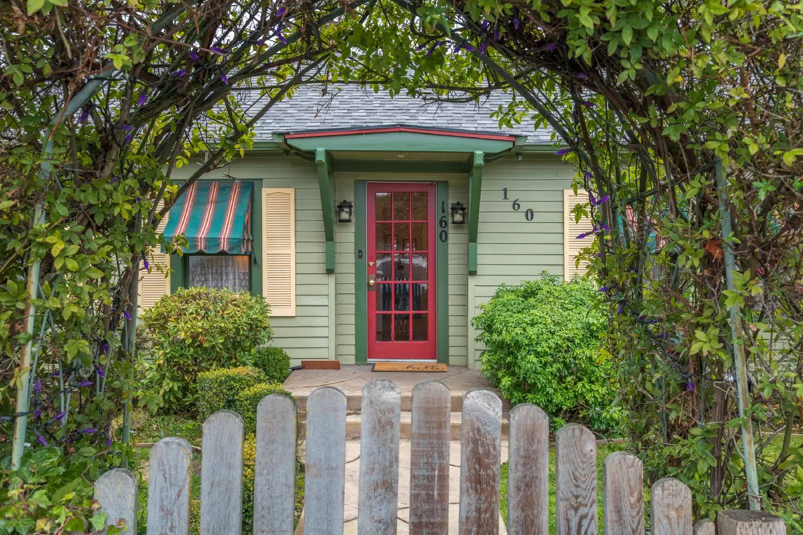 Property Image 4