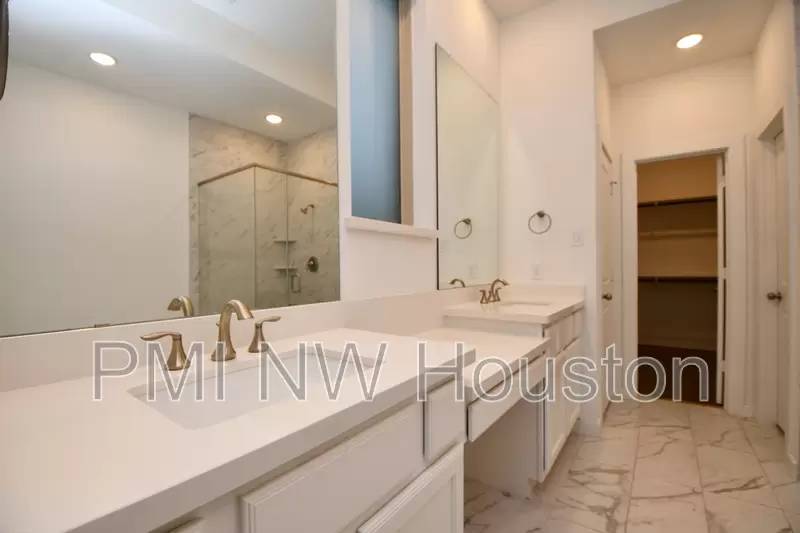 Property Image 66