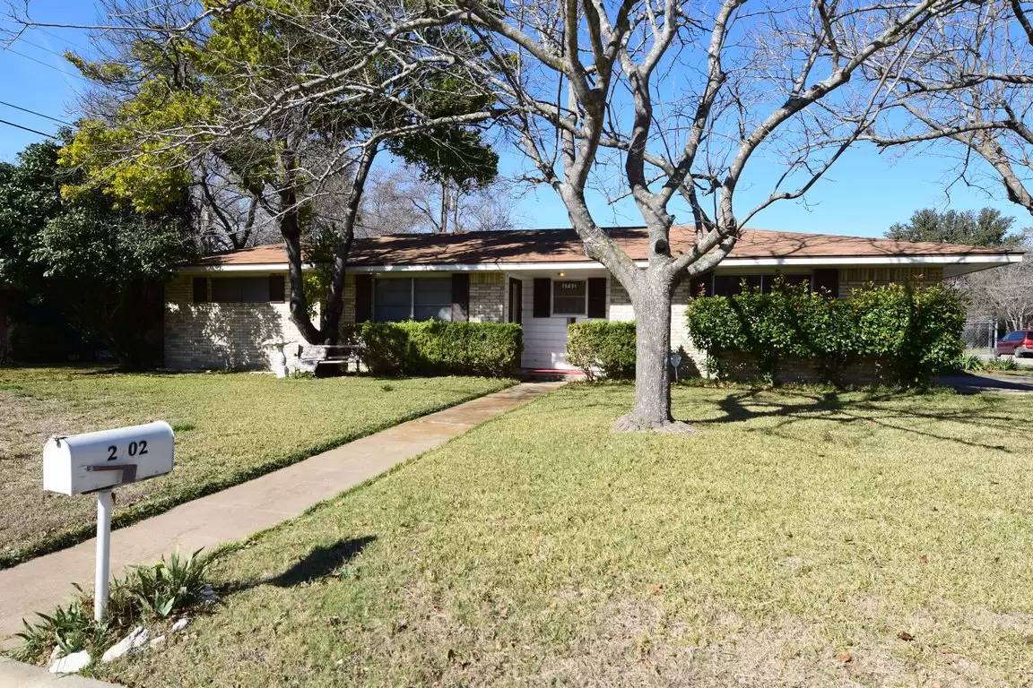 Property Image 1