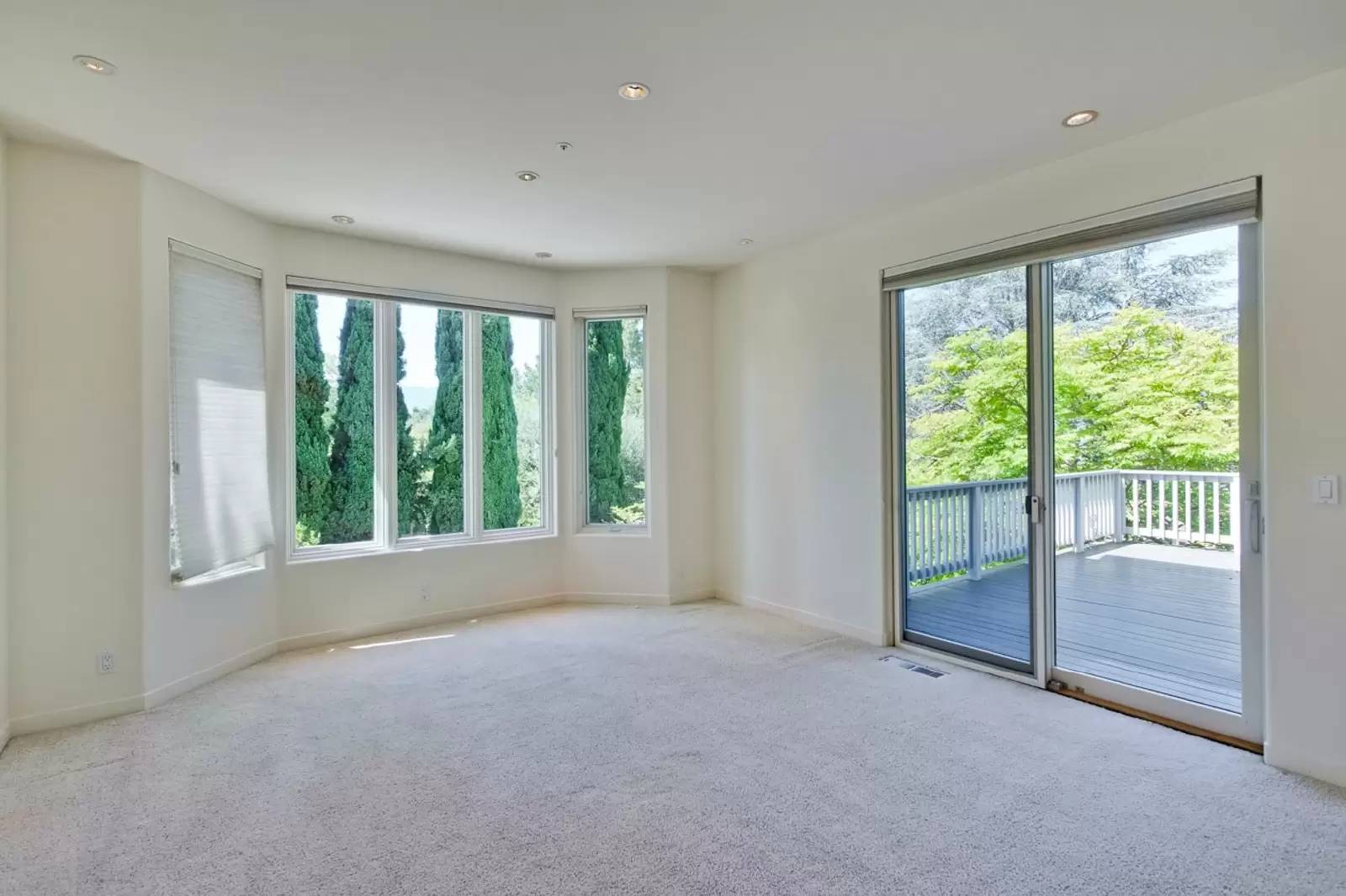 Property Image 118