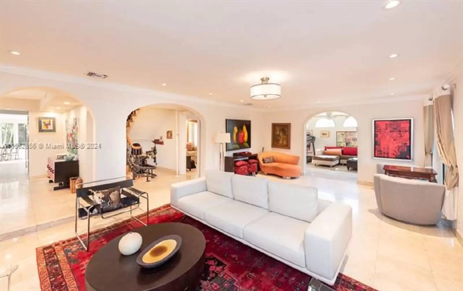 Property Image 5