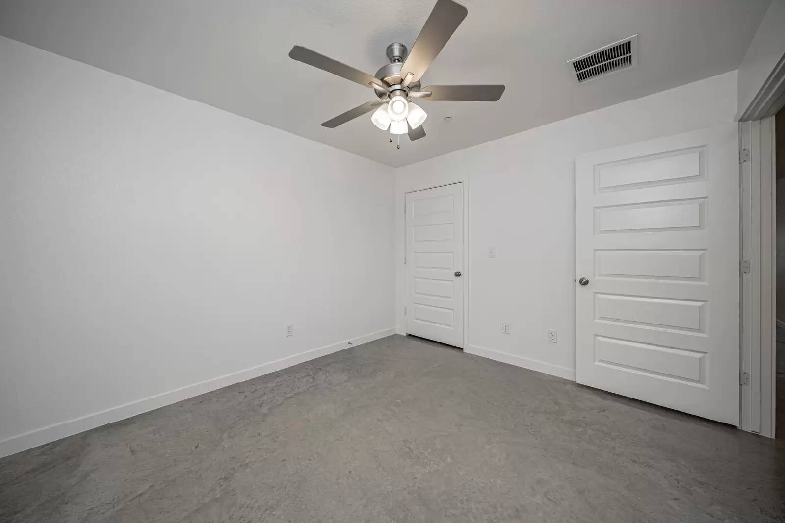 Property Image 89