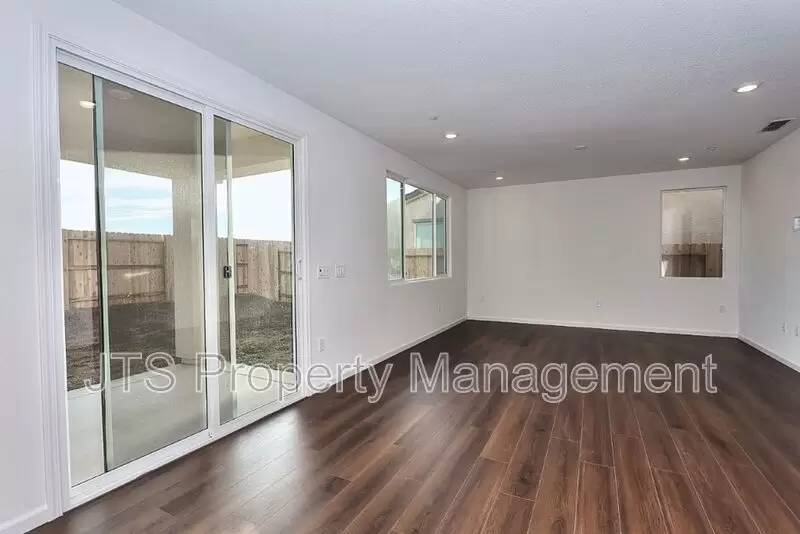 Property Image 78