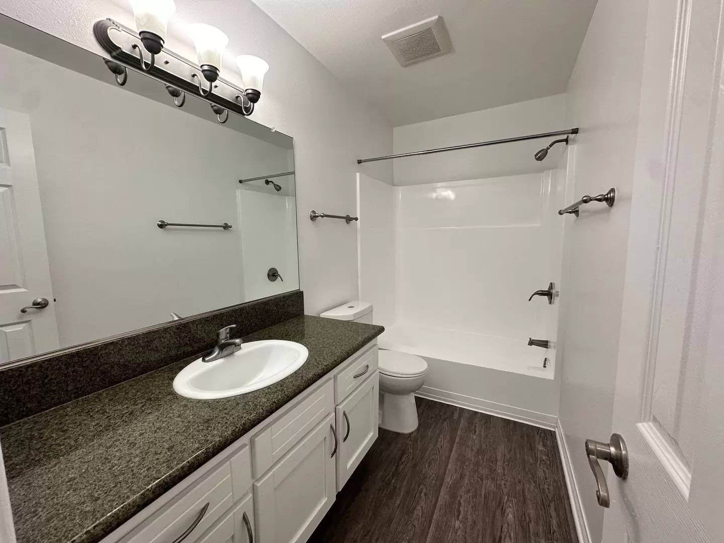 Property Image 111