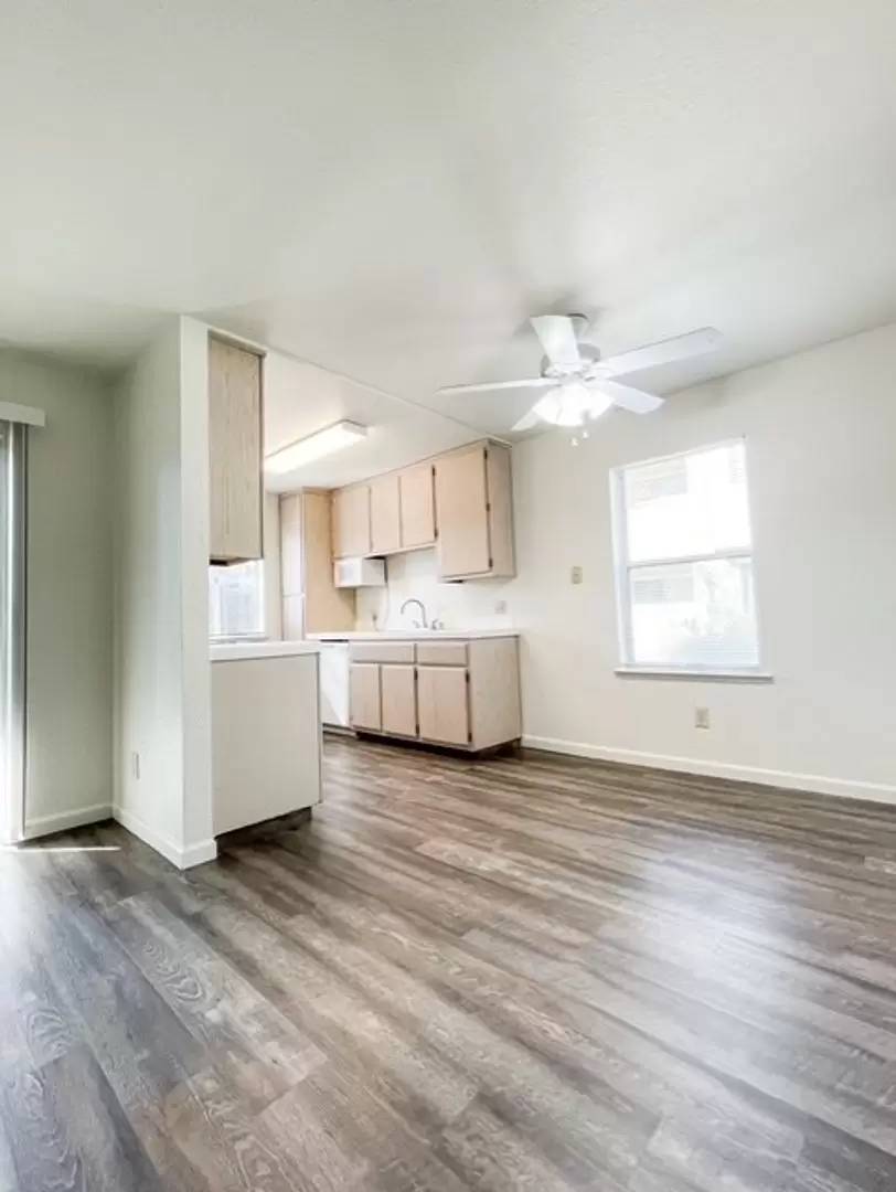 Property Image 103