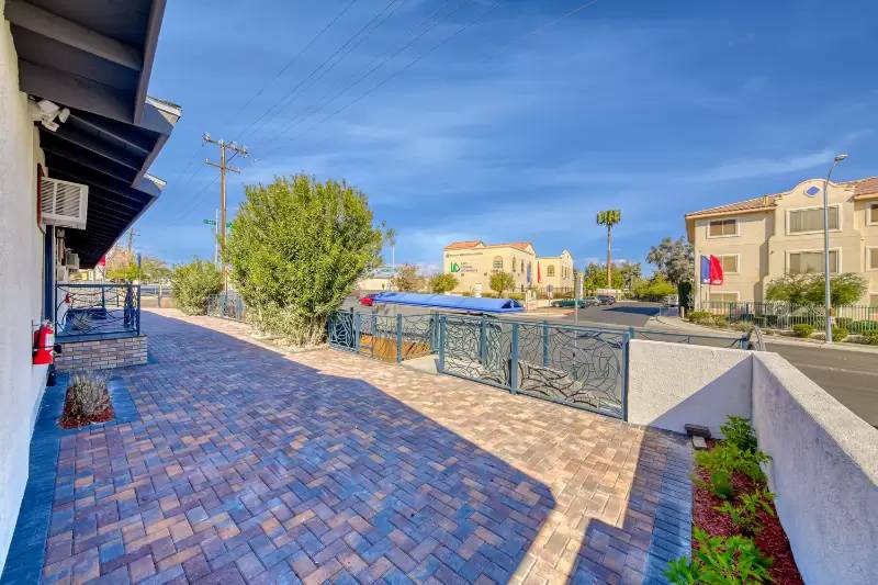 Property Image 6