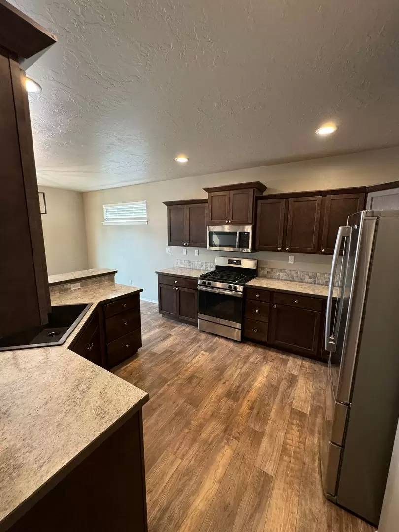 Property Image 93