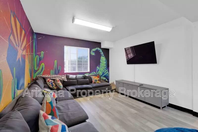 Property Image 158