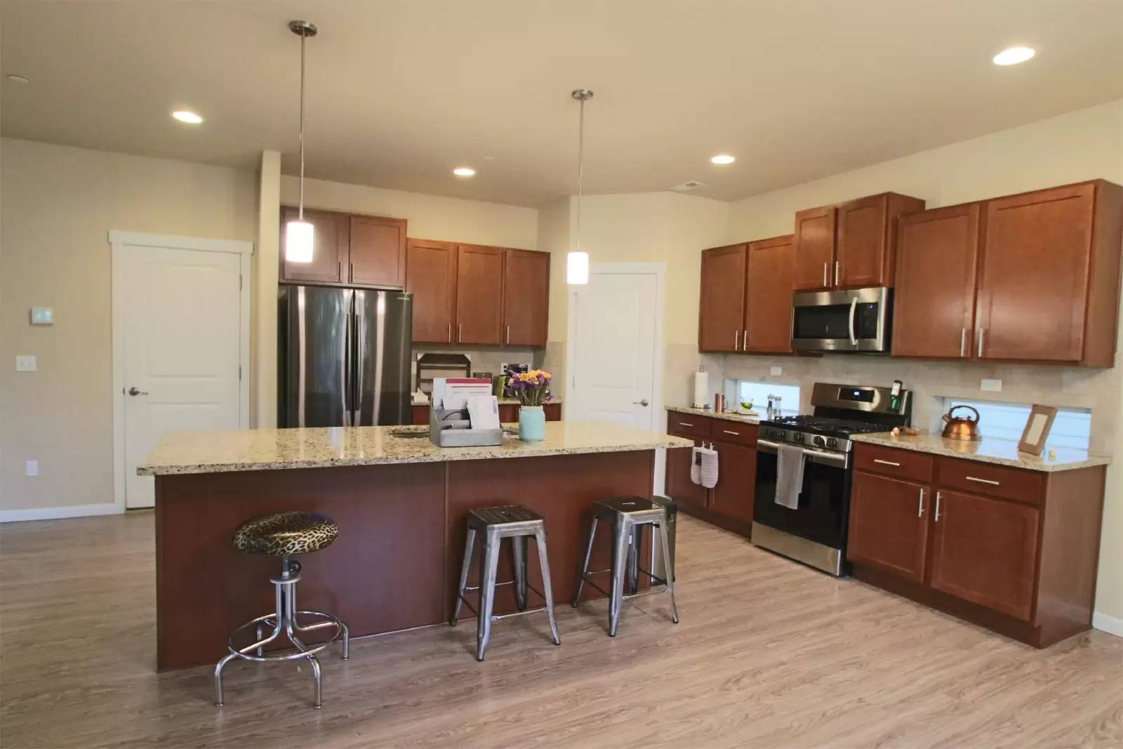 Property Image 6
