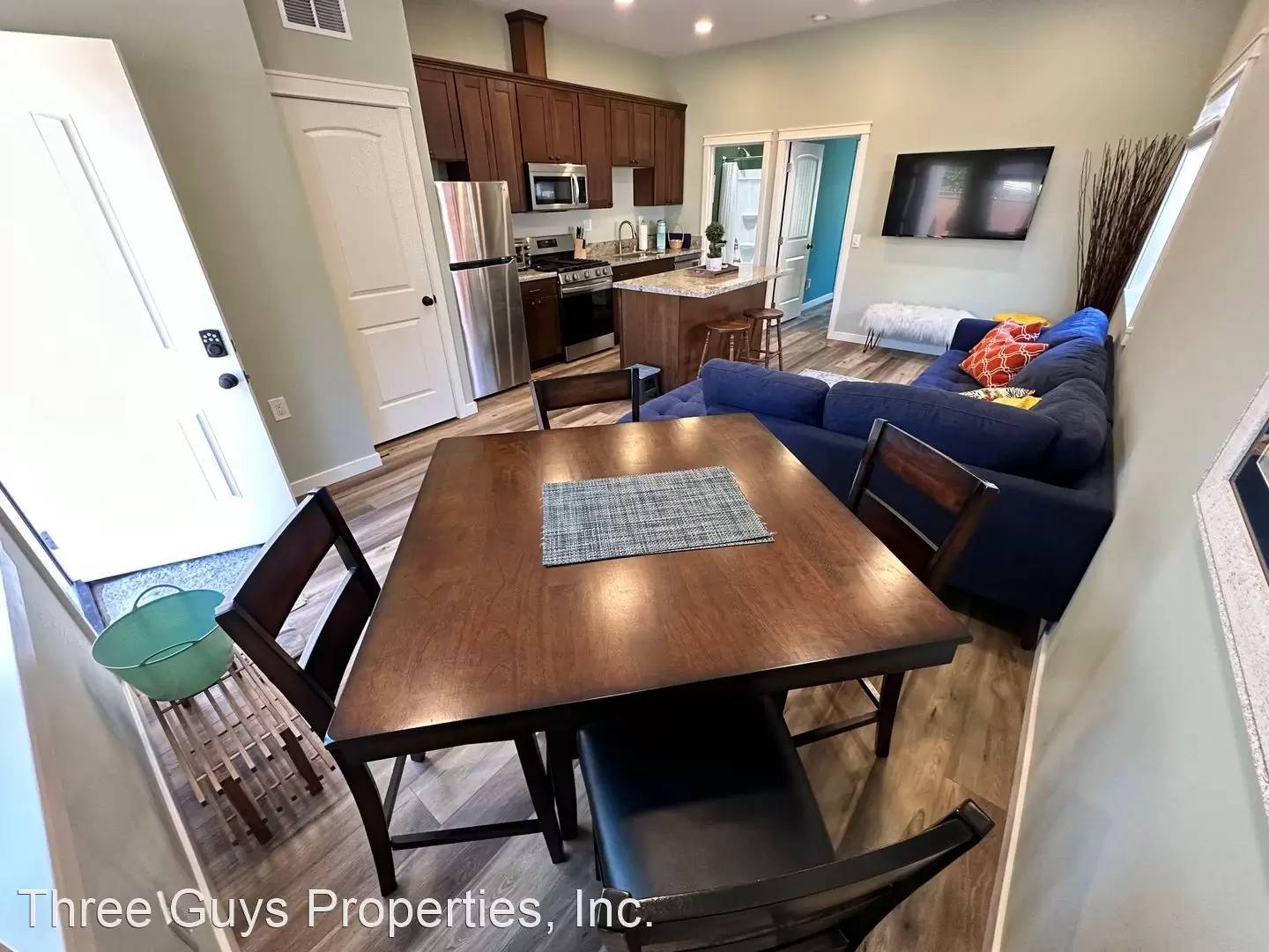 Property Image 8
