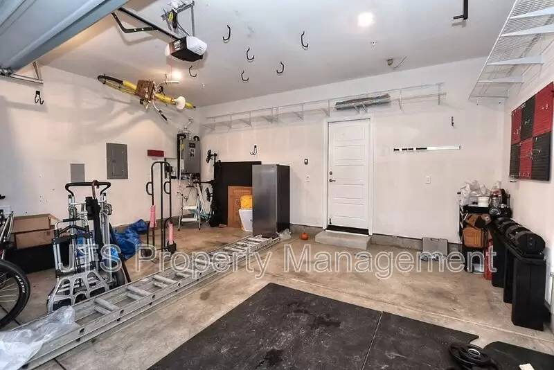 Property Image 64