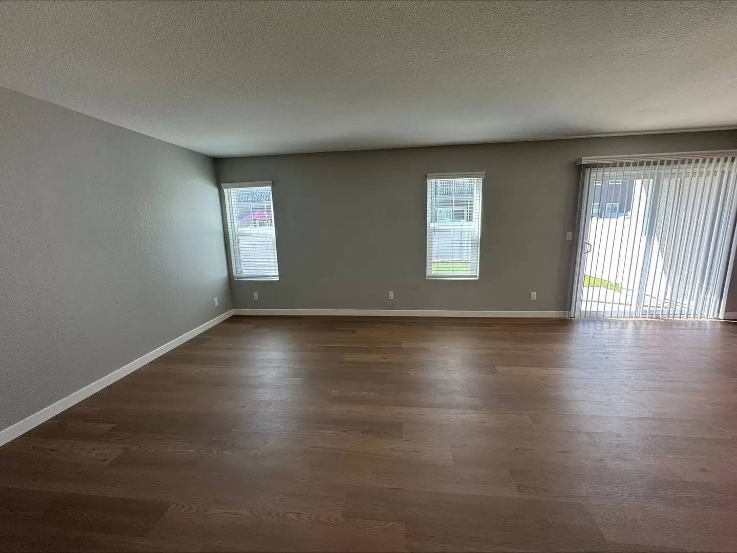 Property Image 104
