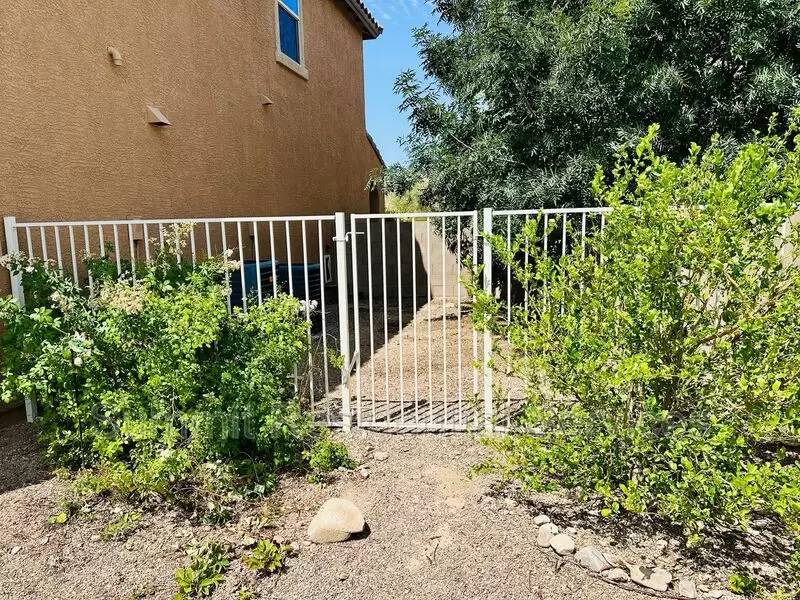 Property Image 43