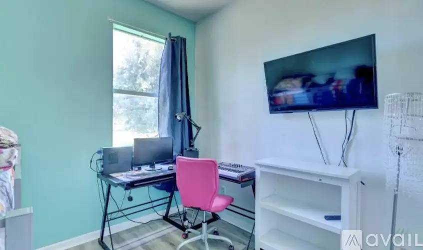 Property Image 6