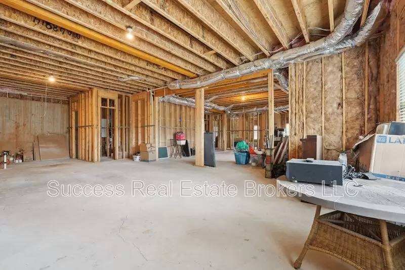 Property Image 76