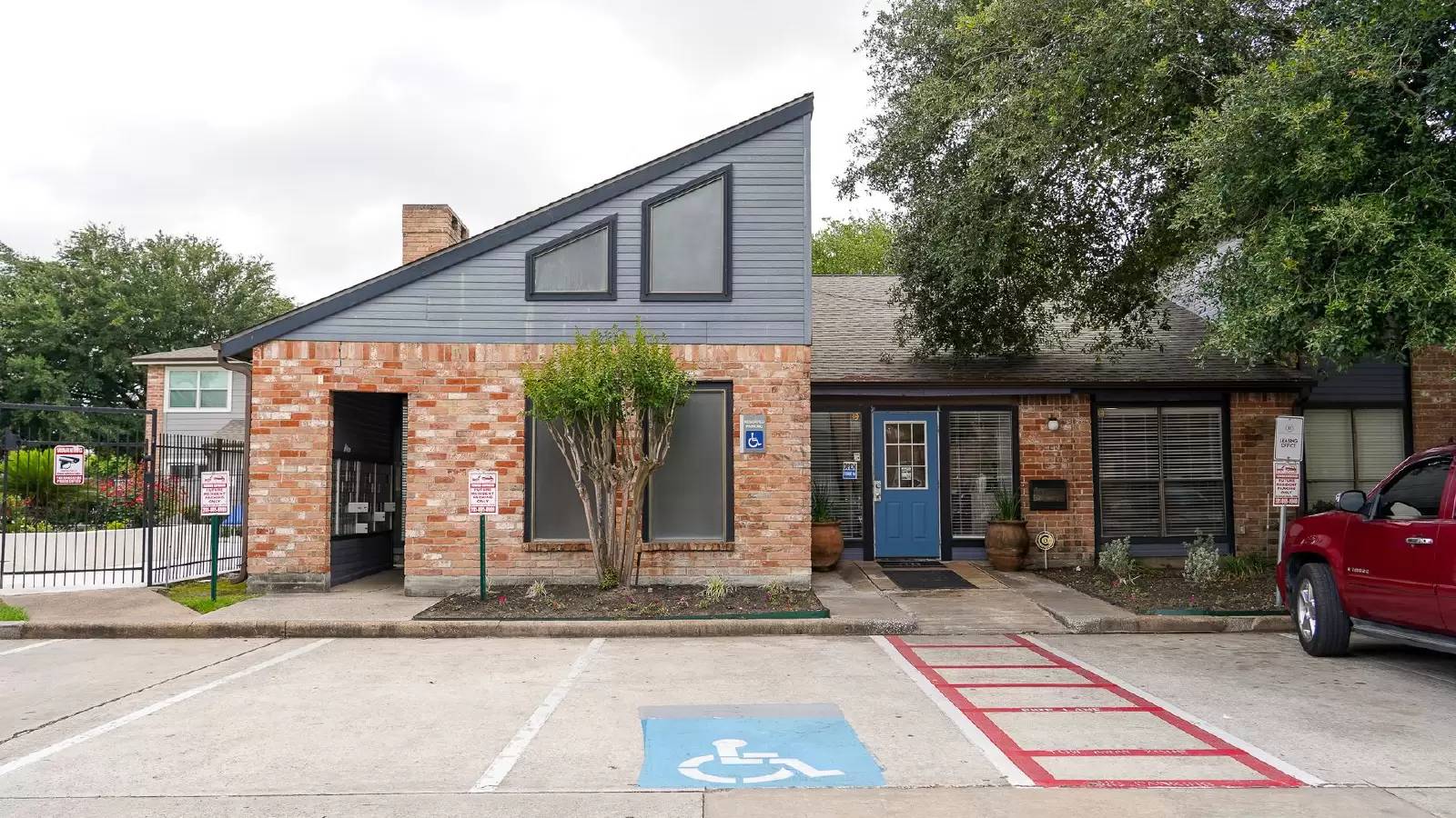 Property Image 12