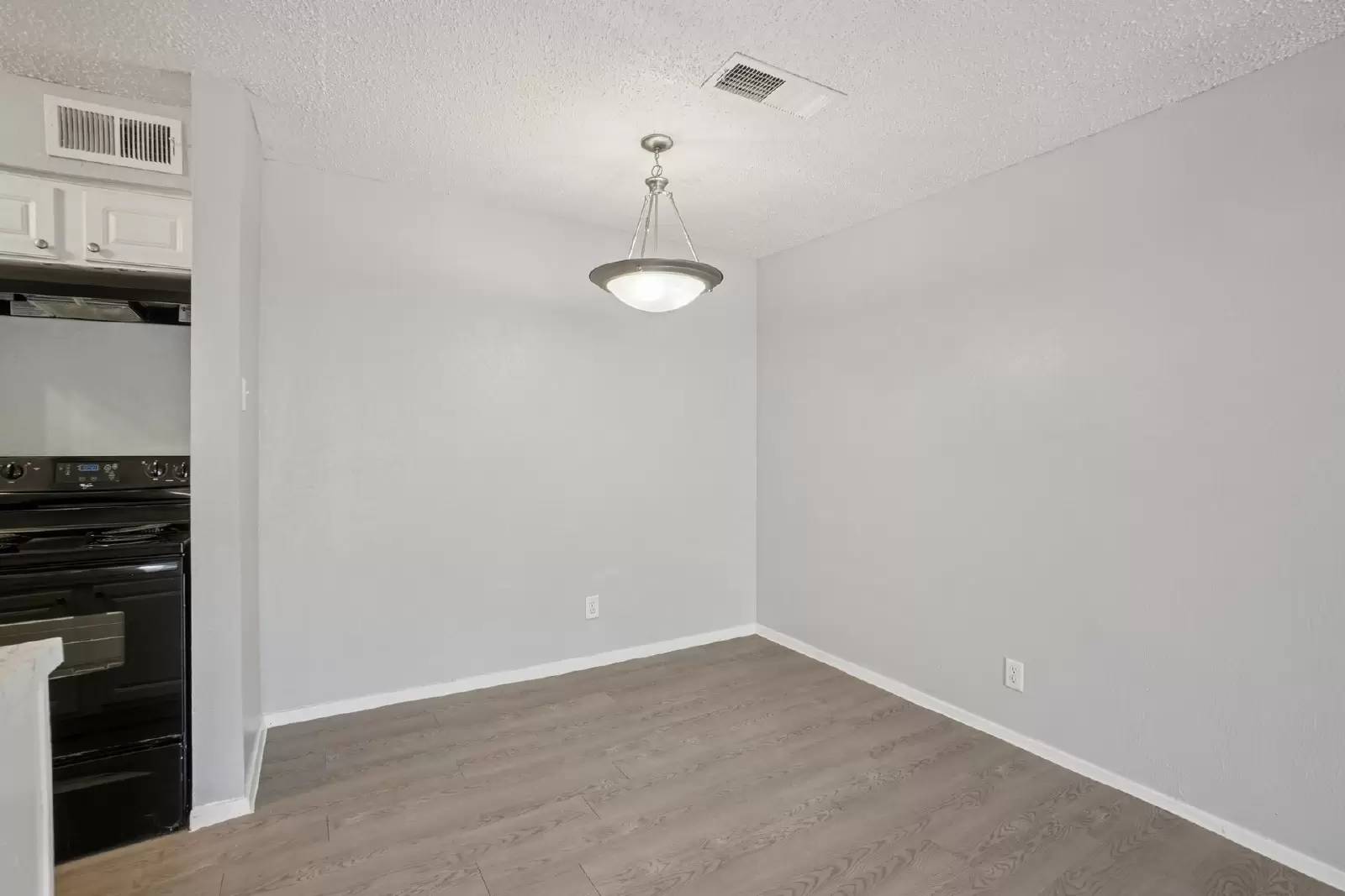 Property Image 106