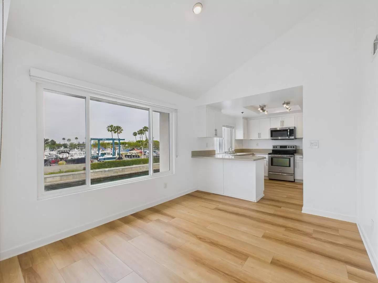 Property Image 118