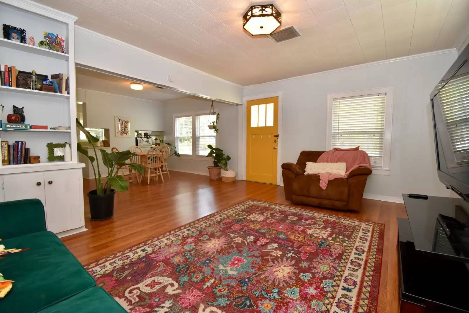 Property Image 4