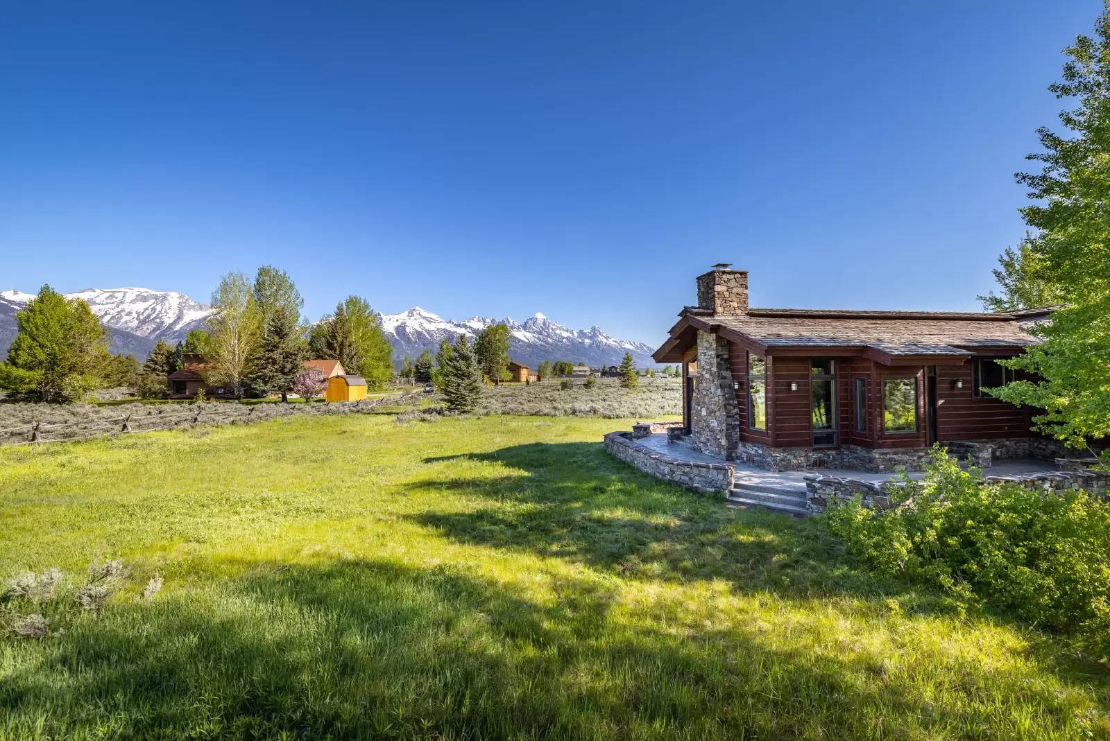 Property Image 4