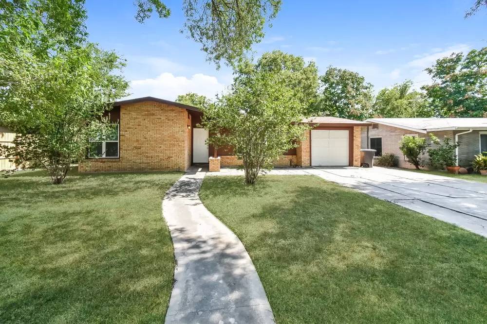 Property Image 1