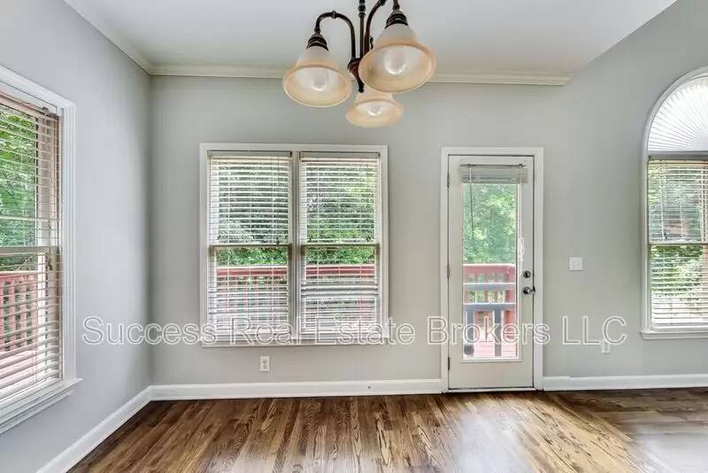 Property Image 61