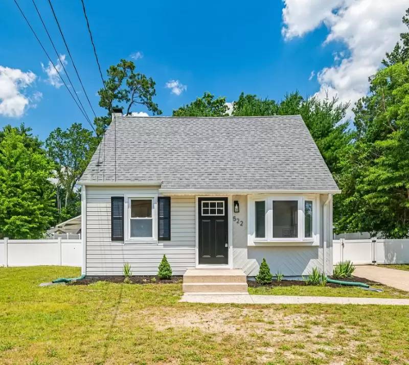 Property Image 1